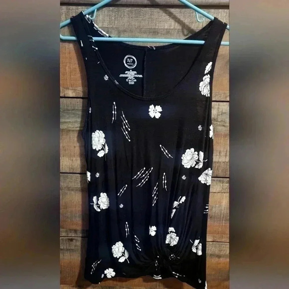 Maurices Tops - Maurices Casual Tank, black with cream colored floral print, size medium